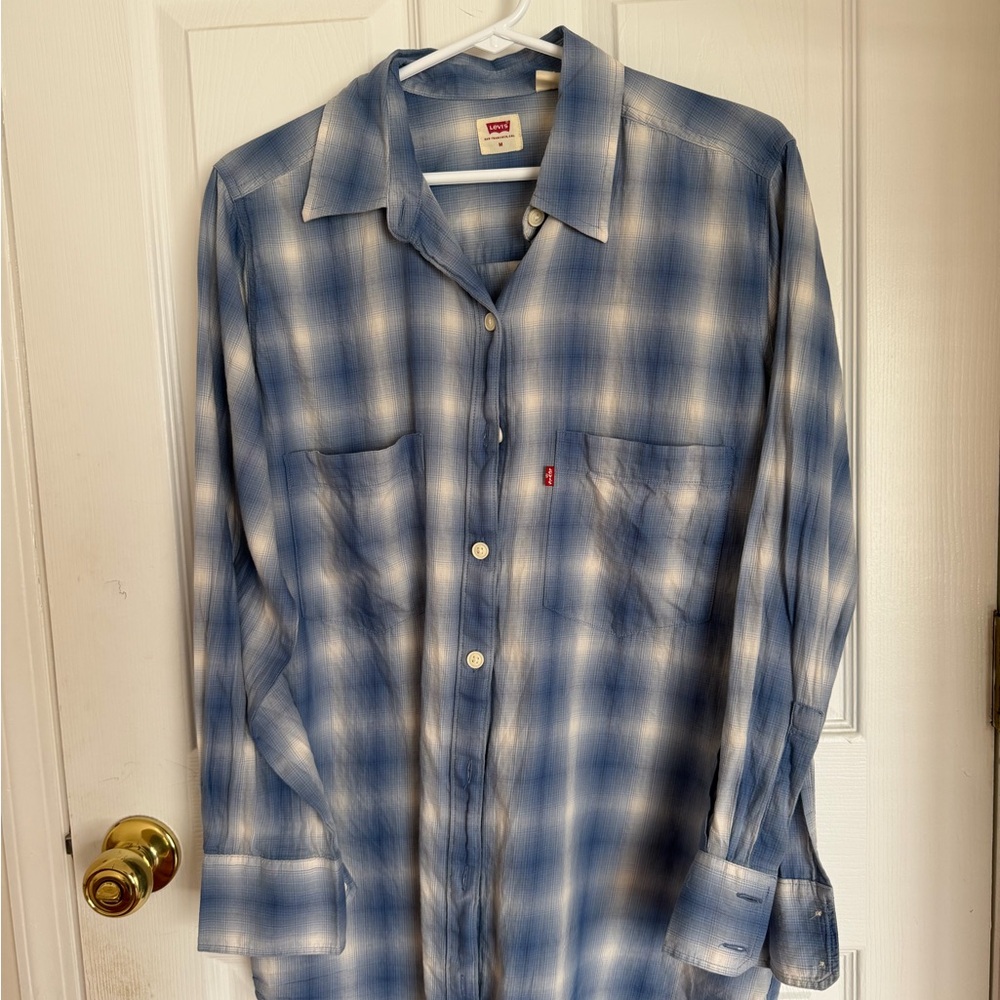 Levi's Light Blue & White Plaid Casual Button-Down Shirt